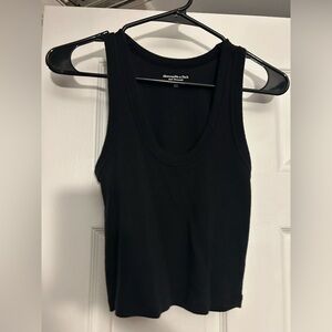 Essential Scoopneck Tank